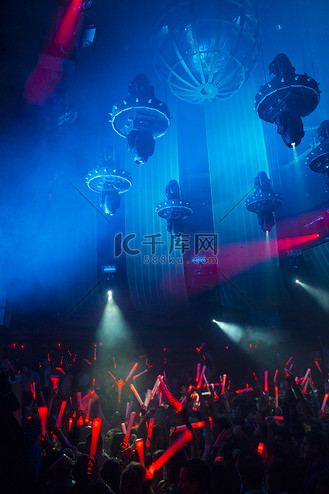 酒吧夜店狂欢节日活动宣传海报背景图片免费下载-千库网