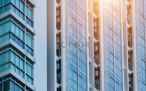 蓝色现代建筑的特写。高清摄影大图 千库网