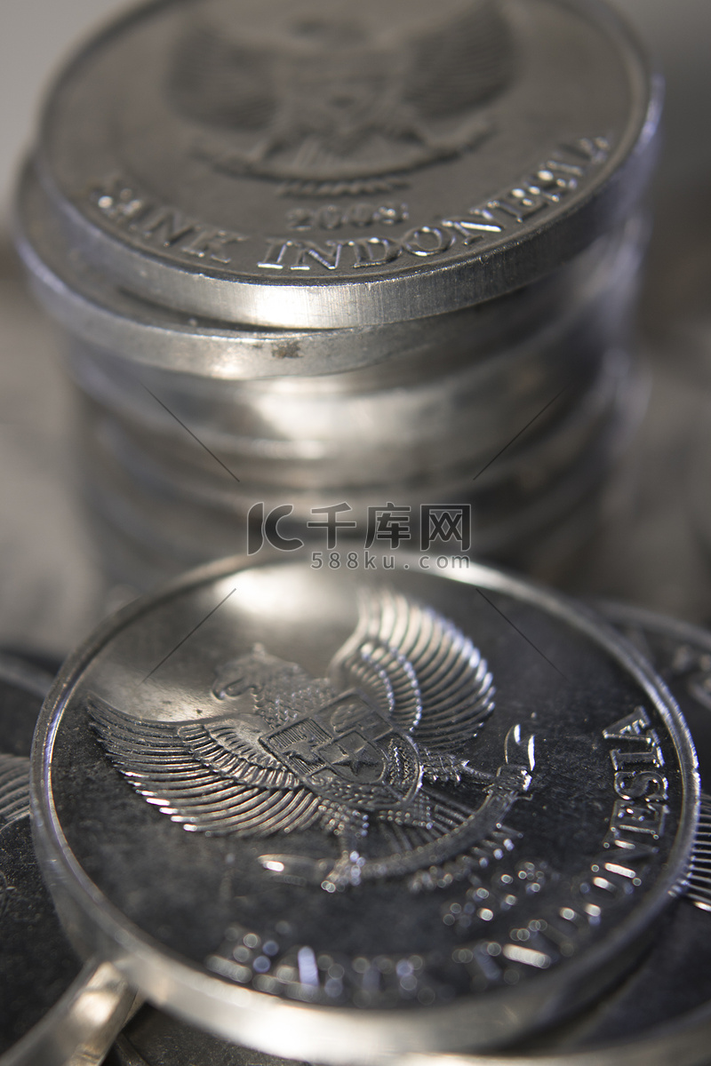 印尼盾硬币堆栈宏关闭付款钱高清摄影大图-千库网