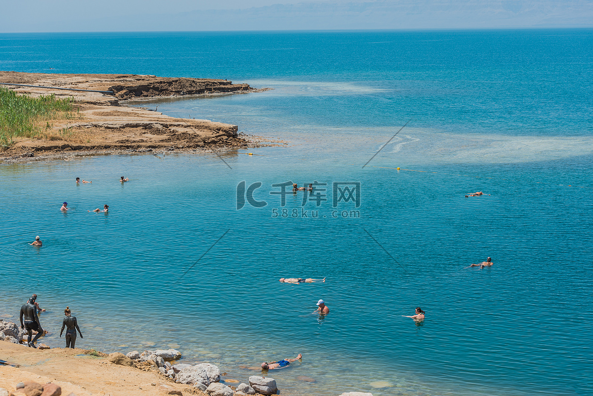 水声 细语 娇喘 低吟 泳池交响乐 演奏 欲望 旋律 摄人心魄