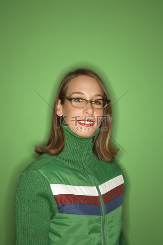 半戴眼镜图片_半戴眼镜素材-半戴眼镜图片大全-千库网