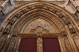 普罗旺斯地区艾克斯的大教堂大门