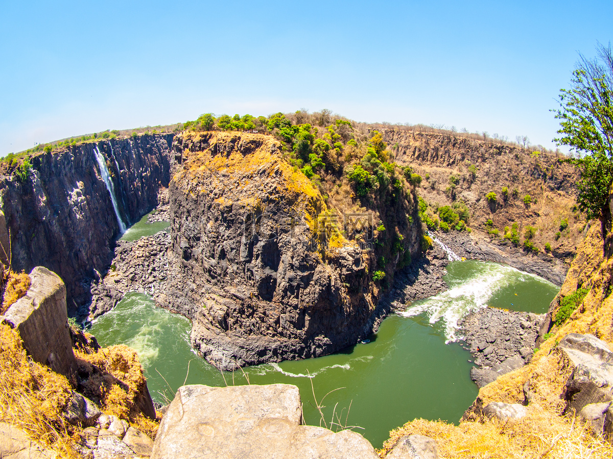 赞比西河上的维多利亚瀑布高清摄影大图-千库网