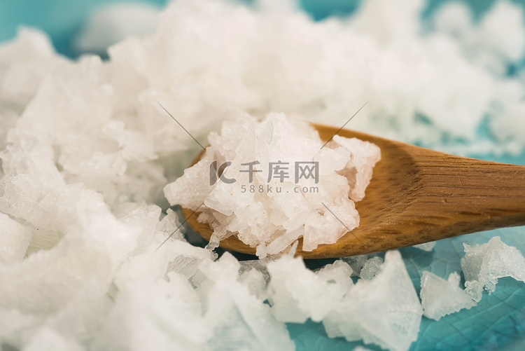Pyramid salt fleur de sel高清摄影大图千库网