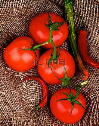 西红柿和辣椒