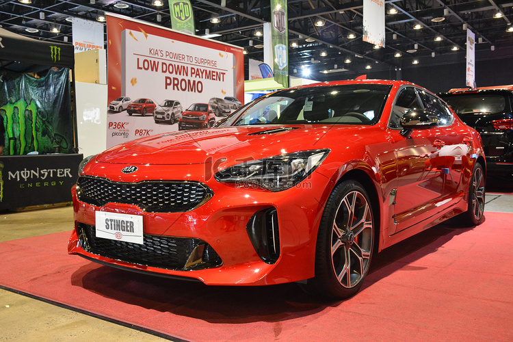 菲利普帕赛 Bumper to Bumper Prime 车展上的起亚毒刺高清摄影大图千库网