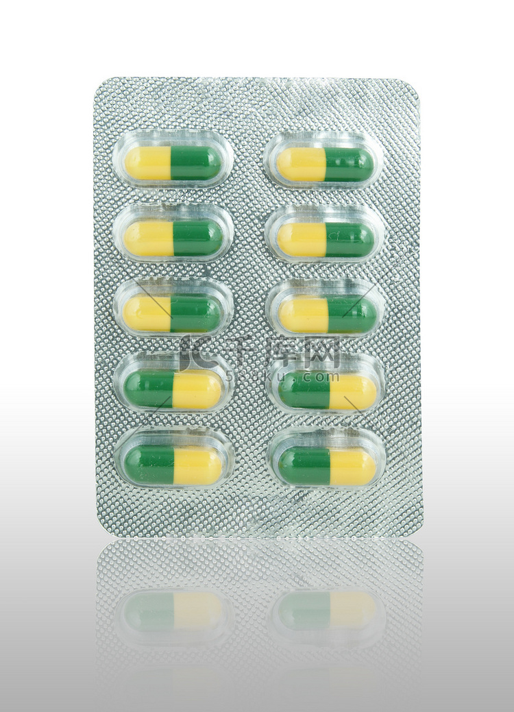 泡罩包装的胶囊高清摄影大图-千库网