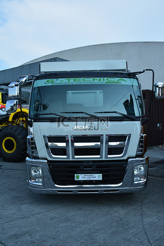 菲律宾帕西格的五十铃自卸车