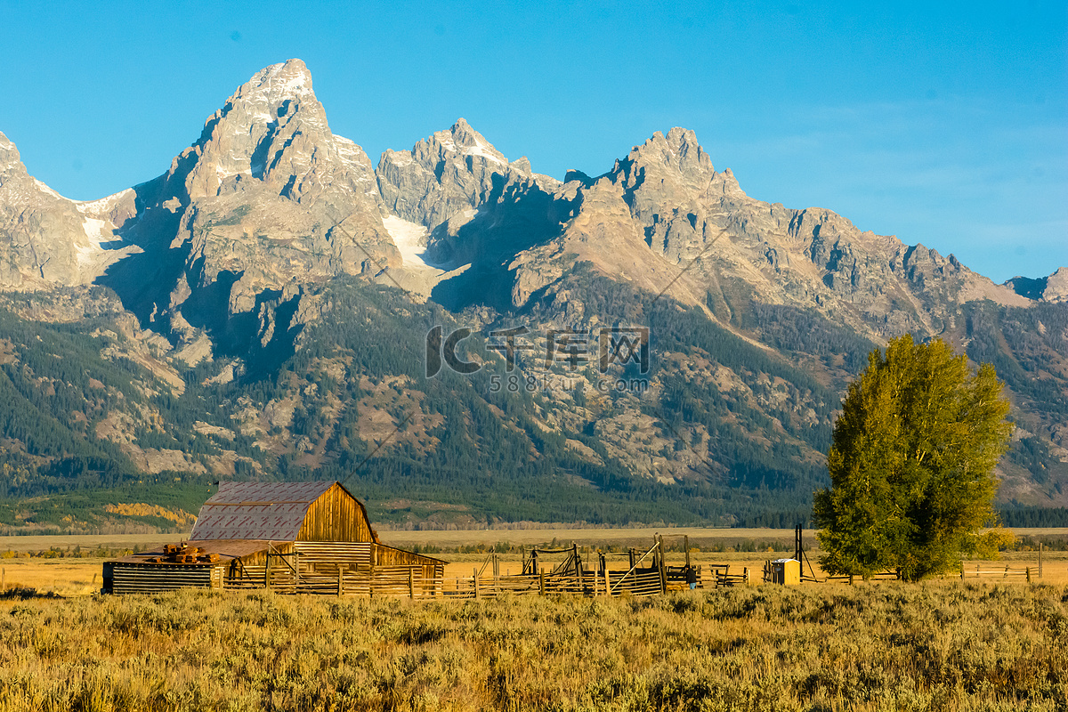 大提顿国家公园的莫尔顿谷仓高清摄影大图-千库网