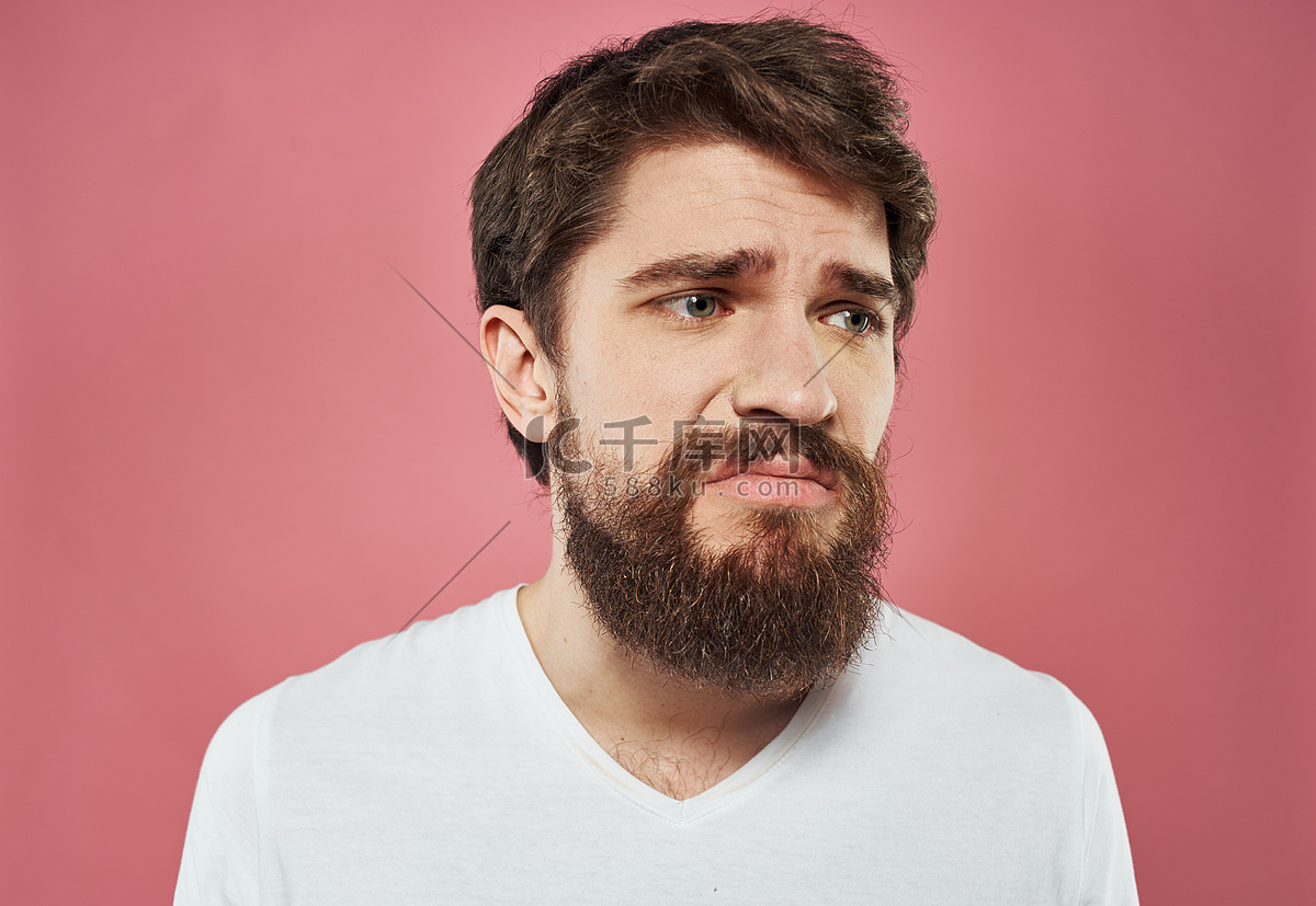 长胡子的男人图片素材-编号26288209-图行天下
