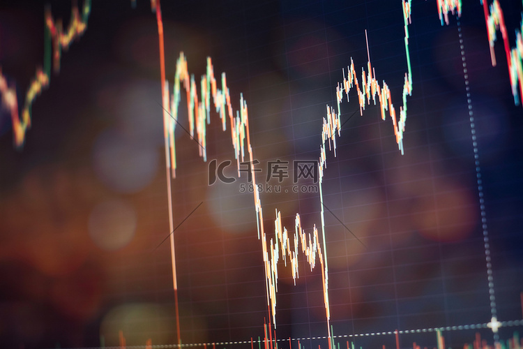 指标包括在计算机显示器上进行专业技术分析的成交量分析。高清摄影大图-千库网