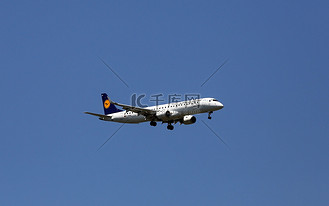 巴西航空工业公司 erj-195