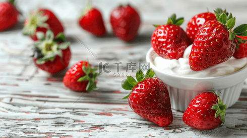 新鲜的草莓和奶油9