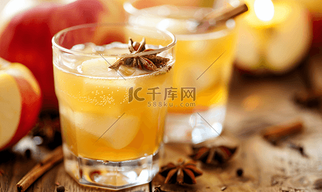 秋季香料苹果酒鸡尾酒