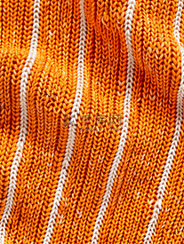 橙色纹理与白色插入针织面料