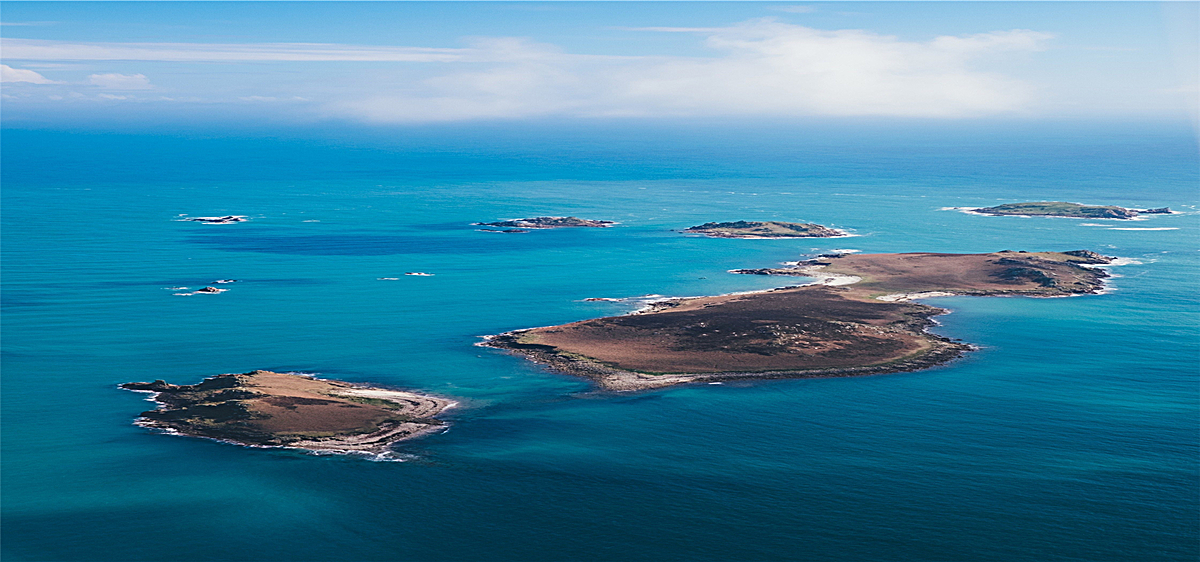 海中群岛背景图