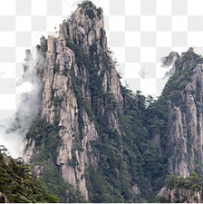 高高的山峰和云层