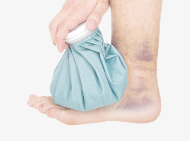 冰敷脚踝