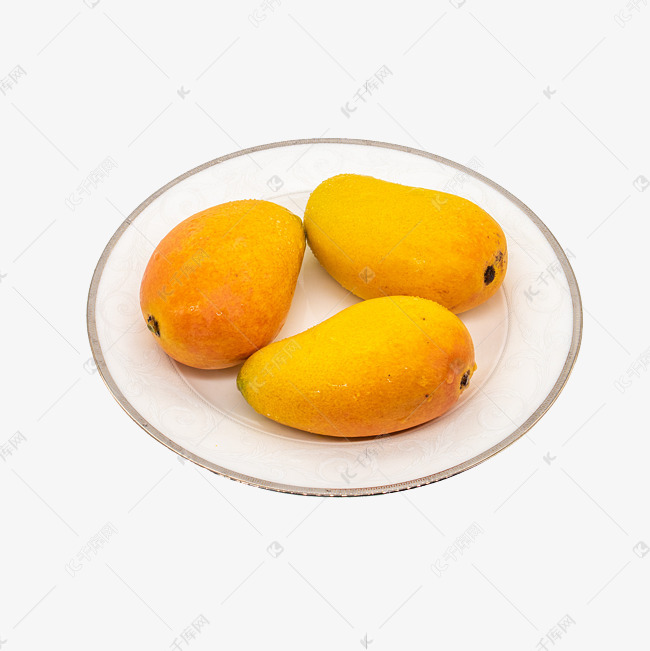 三个新鲜芒果