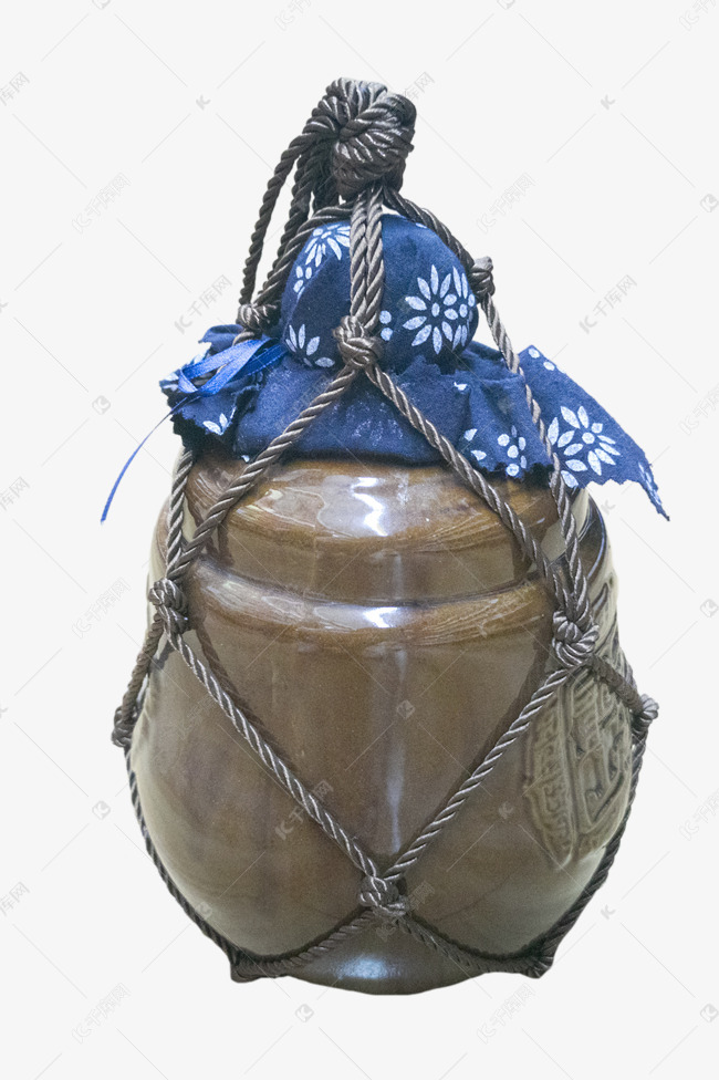 绳子捆绑酒坛