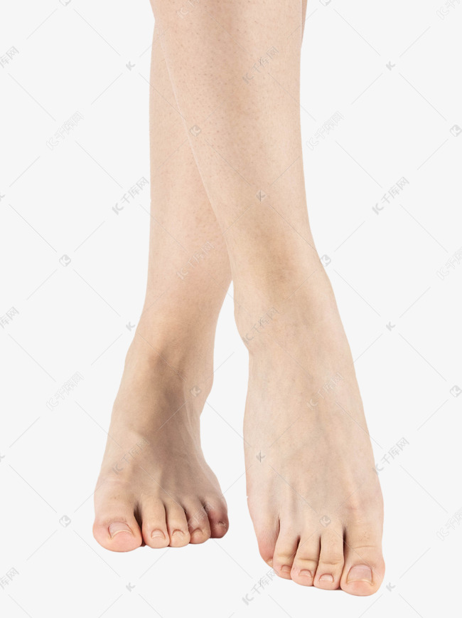 站立的美女双脚