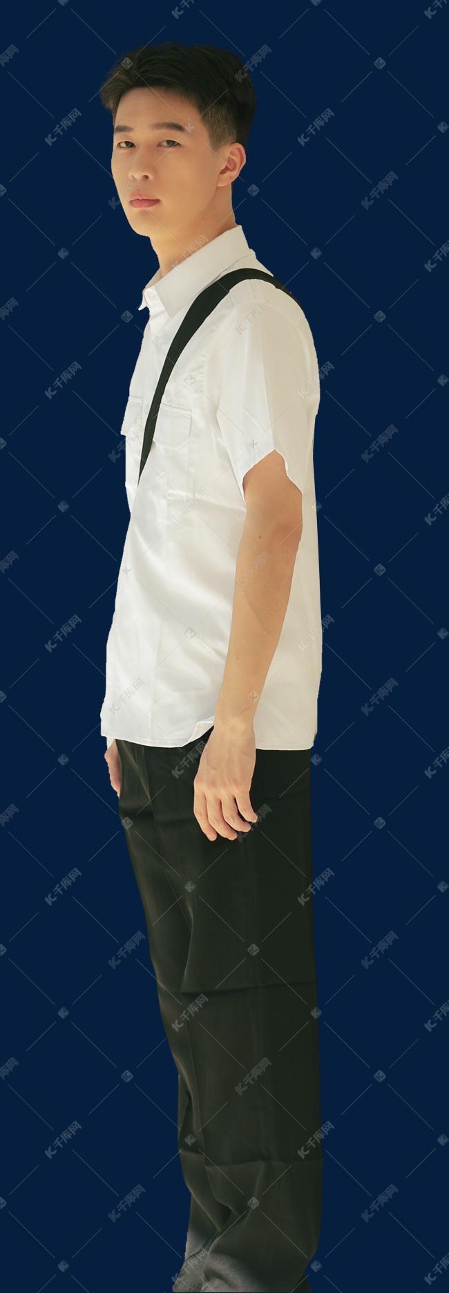 男学生站立学生罚站