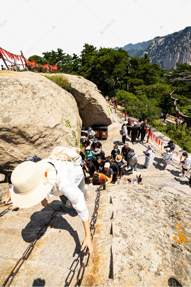 华山旅游登华山的游客户外