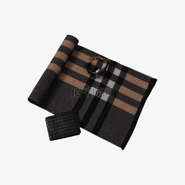 折叠好的冬季围巾黑色钱包