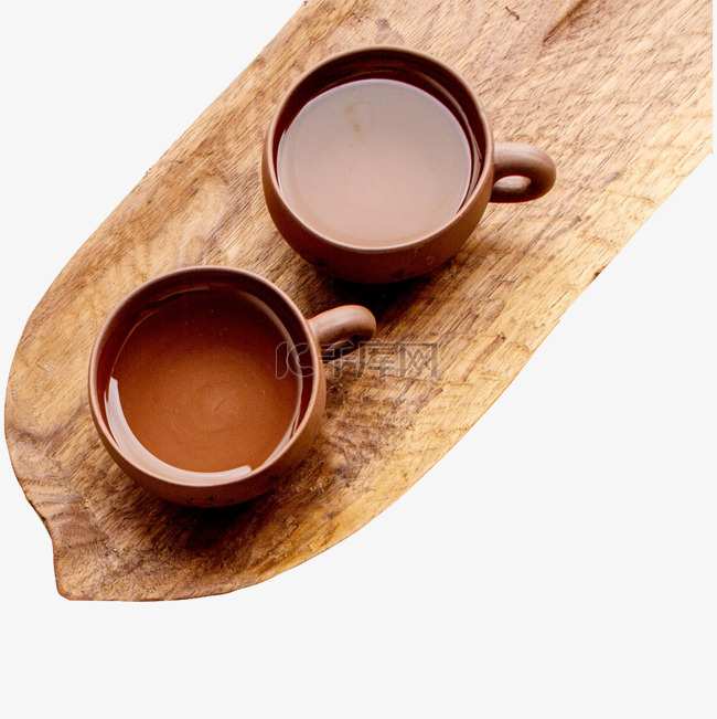 木盘上的茶壶