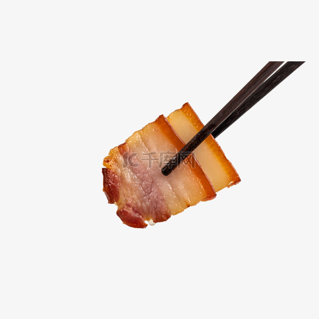 筷子夹着的腊肉