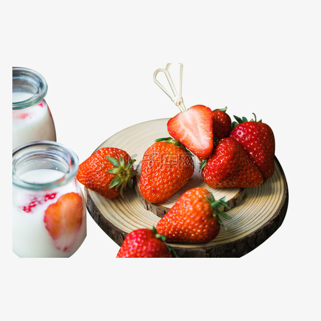 酸奶与草莓
