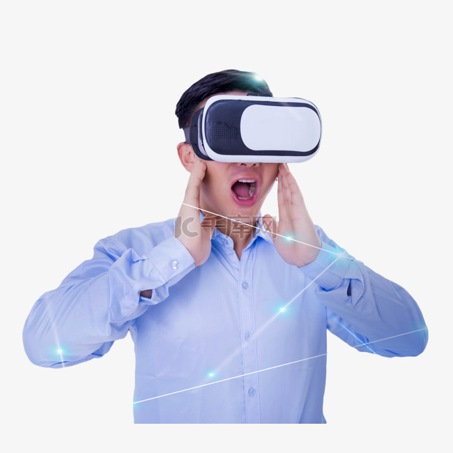 男人戴VR眼镜体验虚拟科技