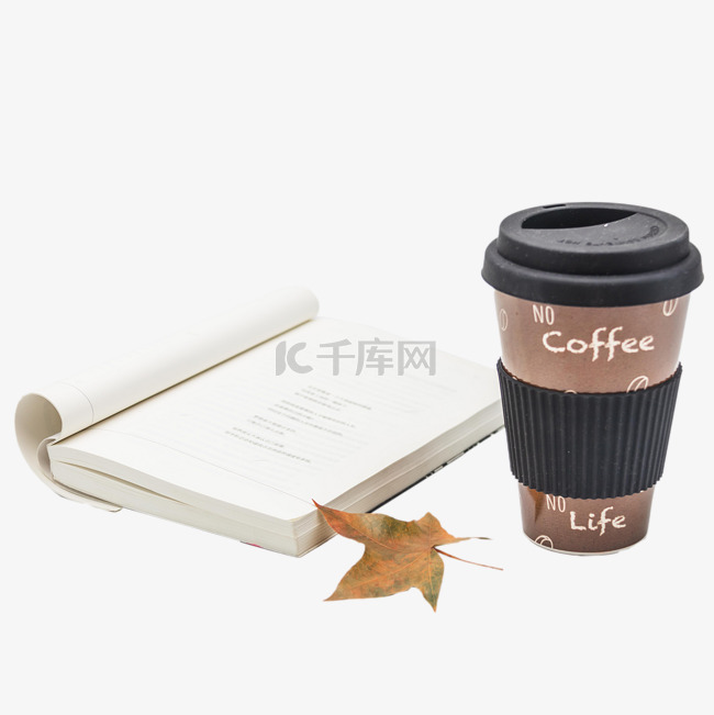 秋季落叶书本咖啡