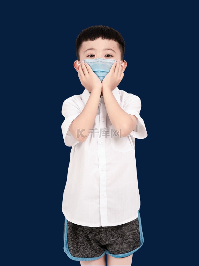 疫情防控戴口罩儿童