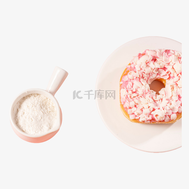 粉色甜甜圈早餐面粉