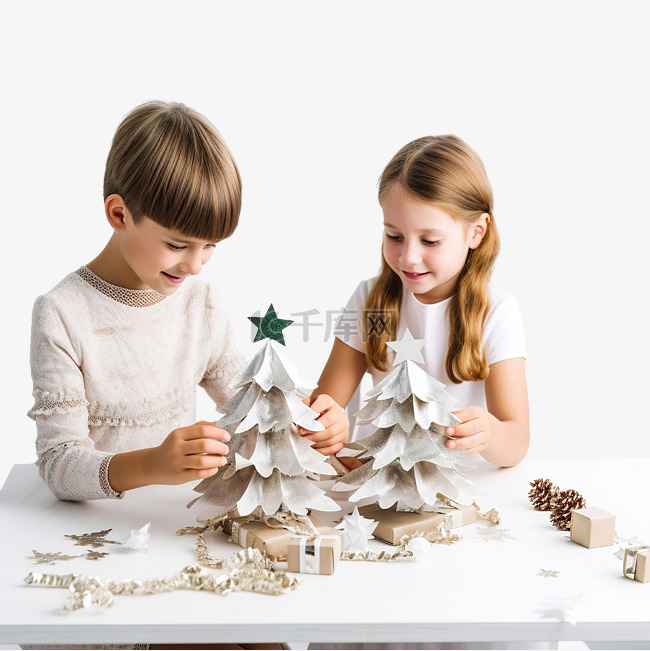 孩子们为圣诞树或礼物制作装饰