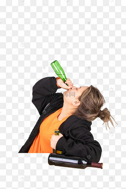 喝醉酒女孩