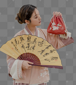 汉服美女手拿折扇