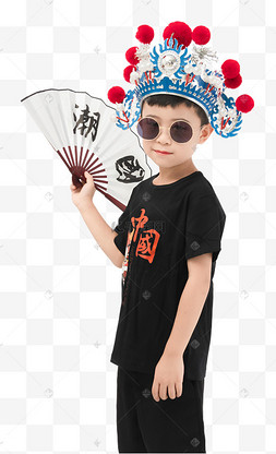 国潮男孩手拿扇子