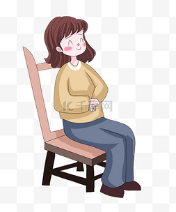  女人坐着椅子
