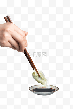 下饺子图片_冬至冬天吃饺子蘸酱油醋