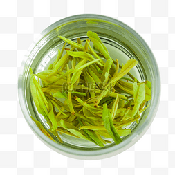 绿茶茶叶图片_玻璃杯里的绿茶茶水