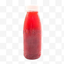红色鲜榨草莓果汁
