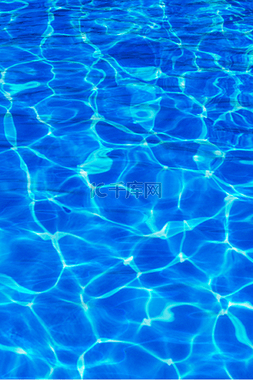泳池图片_泳池水面水波纹
