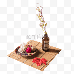 花瓶免抠图图片_红色叶子和花瓶免抠图