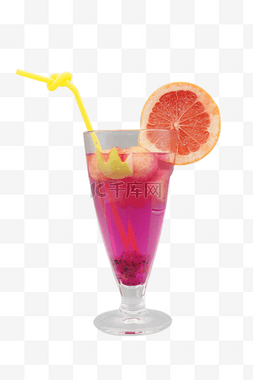 玻璃杯火龙果果汁