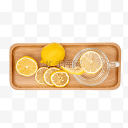 柠檬水和托盘
