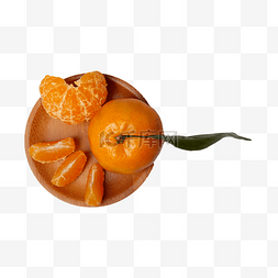 两个新鲜美味的橘子