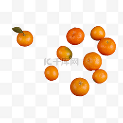 新鲜皮薄汁多的橘子