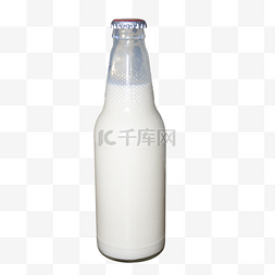 白色瓶装豆奶
